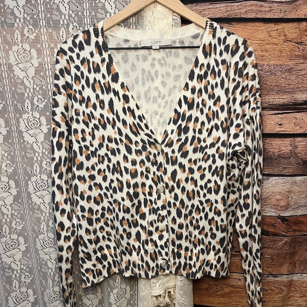 LOFT 100% Cotton Animal Print Women's V-Neck Cardigan - Picture 3 of 13